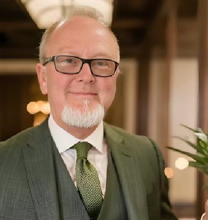 Dwight Pierce image Image